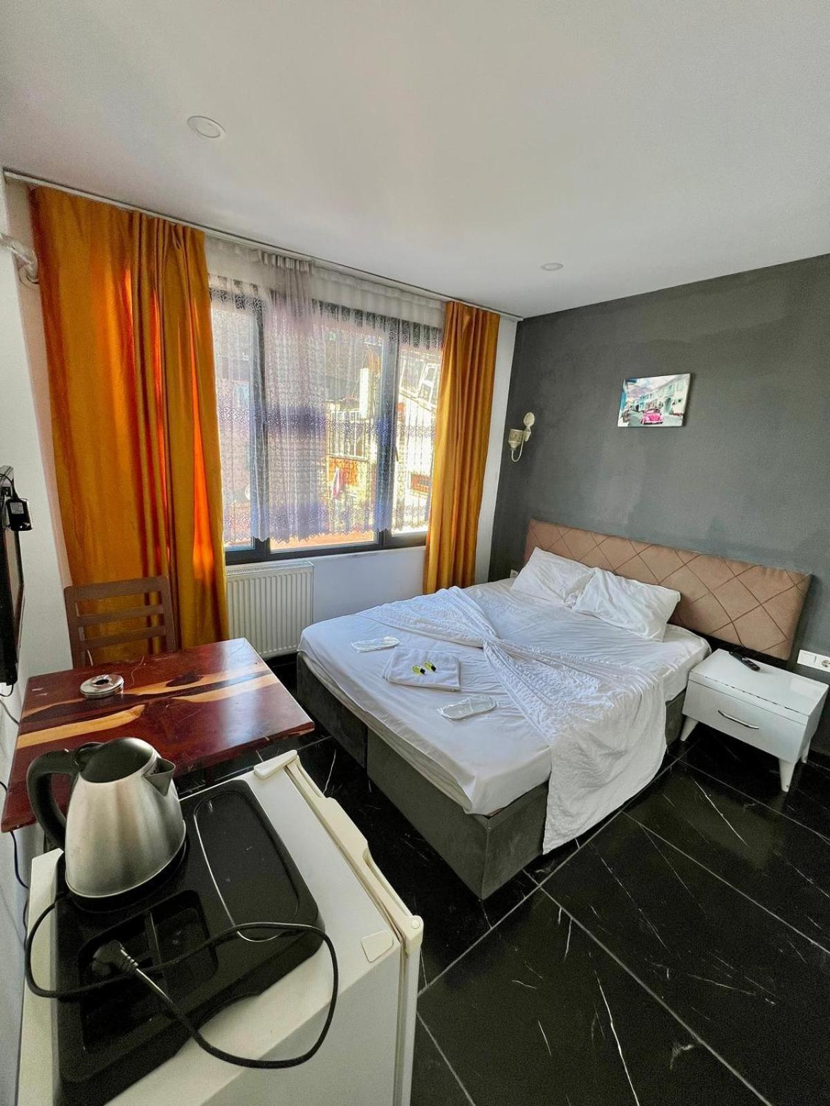 Zeus Economy Booking Suit İstanbul Otel Dış mekan fotoğraf