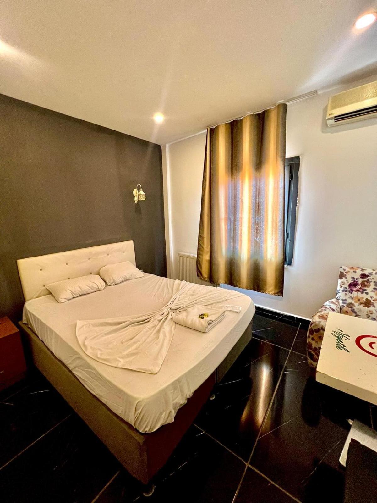 Zeus Economy Booking Suit İstanbul Otel Dış mekan fotoğraf