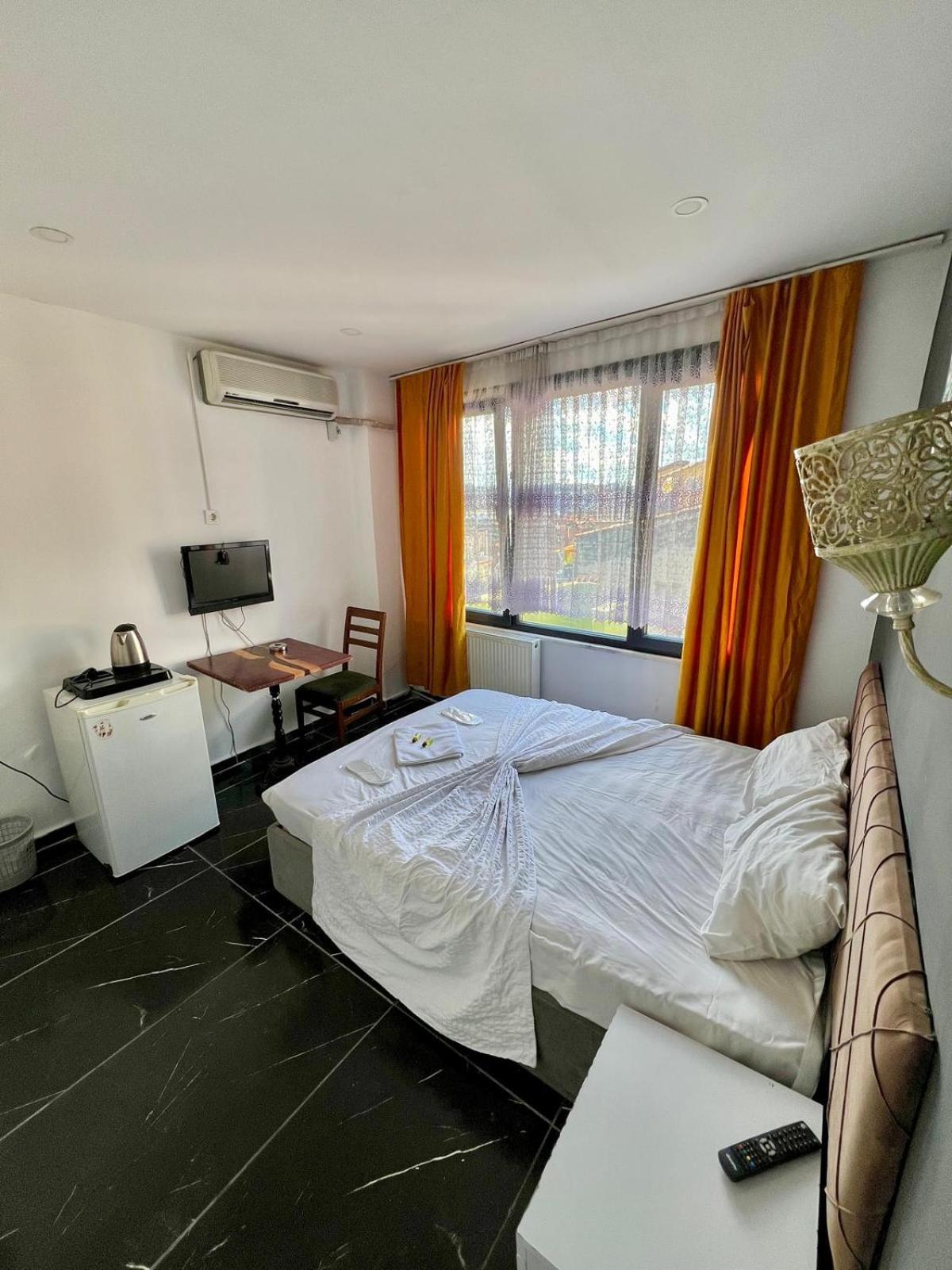 Zeus Economy Booking Suit İstanbul Otel Dış mekan fotoğraf